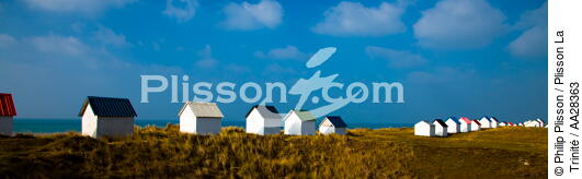 Gouville-sur-mer cabin - © Philip Plisson / Plisson La Trinité / AA28363 - Photo Galleries - Dune