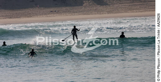 Stand up Paddle - © Philip Plisson / Plisson La Trinité / AA29626 - Nos reportages photos - Surf