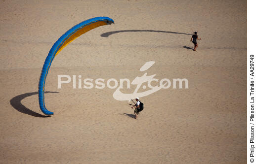 The dune du Pilat - © Philip Plisson / Plisson La Trinité / AA29749 - Photo Galleries - From Soulac to Capbreton