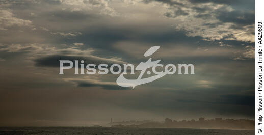 Biarritz - © Philip Plisson / Plisson La Trinité / AA29809 - Nos reportages photos - Nuage