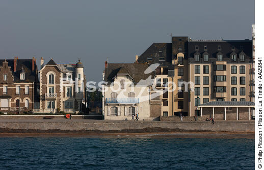 Habitation devant le Sillon à Saint-Malo. - © Philip Plisson / Plisson La Trinité / AA29841 - Nos reportages photos - Ville [35]