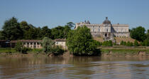 Château de Vayres sur la Dordogne © Philip Plisson / Plisson La Trinité / AA30086 - Nos reportages photos - Monument historique