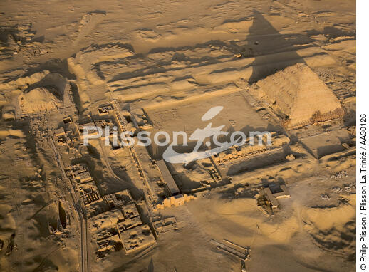 Saqqara, Egypte - © Philip Plisson / Plisson La Trinité / AA30126 - Nos reportages photos - Monument religieux