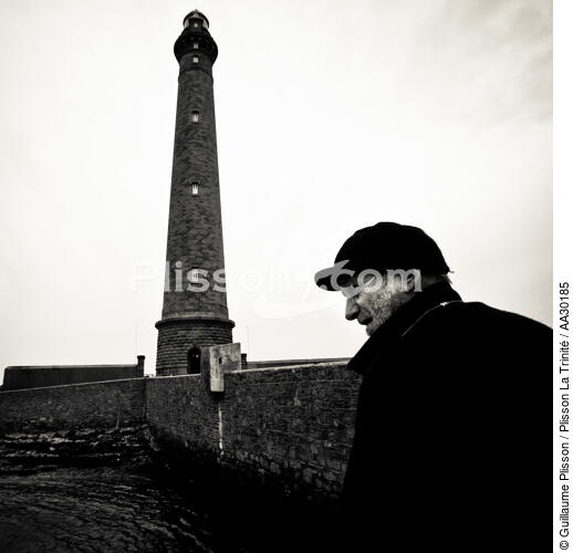 Ile Vierge lighthouse - © Guillaume Plisson / Plisson La Trinité / AA30185 - Photo Galleries - People