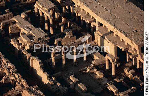 Le temple d'Amon à Karnak - © Philip Plisson / Plisson La Trinité / AA30257 - Nos reportages photos - Temple d'Amon