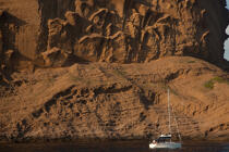 Les falaises du Cap de l'Aigle à La Ciotat © Philip Plisson / Plisson La Trinité / AA31306 - Nos reportages photos - De Marseille à Hyères