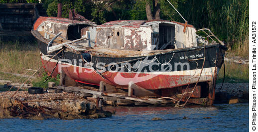 La Seyne sur mer - © Philip Plisson / Plisson La Trinité / AA31572 - Photo Galleries - La Seyne-sur-mer