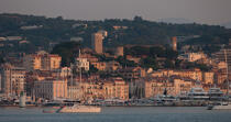 Le vieux port de Cannes © Philip Plisson / Plisson La Trinité / AA32102 - Nos reportages photos - Port