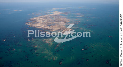 Les Minquiers - © Philip Plisson / Plisson La Trinité / AA32512 - Nos reportages photos - Marée basse