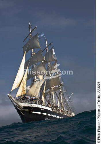 The Belem between Groix and Belle-Ile [AT] - © Philip Plisson / Plisson La Trinité / AA32761 - Photo Galleries - Three-masted ship