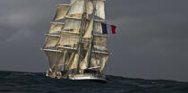 The Belem between Groix and Belle-Ile [AT] © Philip Plisson / Plisson La Trinité / AA32776 - Photo Galleries - Three-masted ship