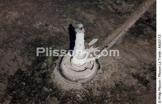 Phare de Cordouan - © Philip Plisson / Plisson La Trinité / AA33113 - Nos reportages photos - Marée basse