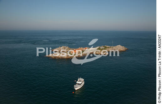Les Minquiers - © Philip Plisson / Plisson La Trinité / AA33247 - Nos reportages photos - Marée haute