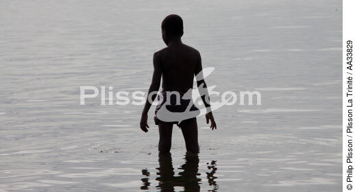 Ile Sainte-Marie, Madagascar - © Philip Plisson / Plisson La Trinité / AA33829 - Nos reportages photos - Contre-jour