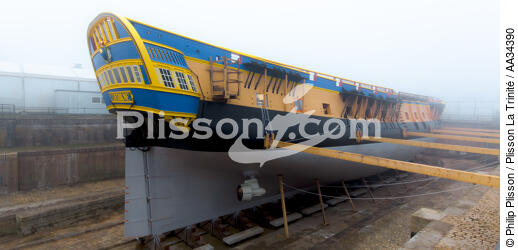 The Hermione - © Philip Plisson / Plisson La Trinité / AA34390 - Photo Galleries - Elements of boat