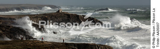 La côte sauvage de Quiberon - © Philip Plisson / Plisson La Trinité / AA35007 - Photo Galleries - Storm at sea