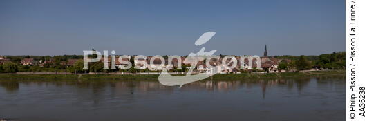 Le Loiret vue du ciel - © Philip Plisson / Plisson La Trinité / AA35238 - Nos reportages photos - Loiret