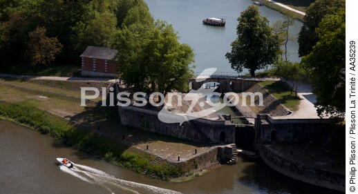 Le Loiret vue du ciel - © Philip Plisson / Plisson La Trinité / AA35239 - Nos reportages photos - Loiret