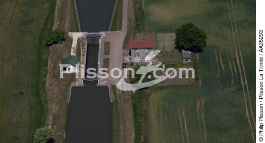 Le Loiret vue du ciel - © Philip Plisson / Plisson La Trinité / AA35293 - Nos reportages photos - Hydrologie