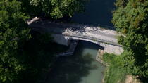 Le Loiret vue du ciel © Philip Plisson / Plisson La Trinité / AA35295 - Nos reportages photos - Pont