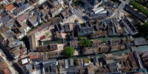 Montargis, surnommée la Venise du Gâtinais. © Philip Plisson / Plisson La Trinité / AA35317 - Nos reportages photos - Le Loiret vue du ciel