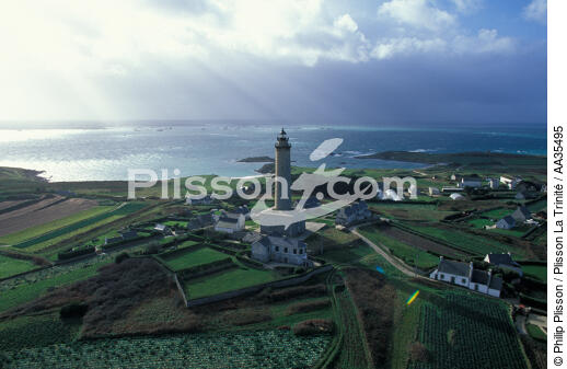 Phare de l'île de Batz - © Philip Plisson / Plisson La Trinité / AA35495 - Nos reportages photos - Phare