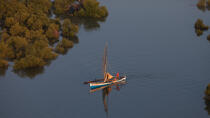 Majunga, North West coast of Madagascar. © Philip Plisson / Plisson La Trinité / AA35772 - Photo Galleries - Rowing boat