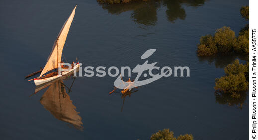 Majunga, North West coast of Madagascar. - © Philip Plisson / Plisson La Trinité / AA35775 - Photo Galleries - Rowing boat