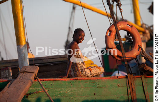 Majunga port, North West coast of Madagascar. - © Philip Plisson / Plisson La Trinité / AA35847 - Photo Galleries - Dhow