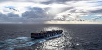 The container ship Marco Polo © Philip Plisson / Plisson La Trinité / AA35923 - Photo Galleries - CMA CGM Marco Polo