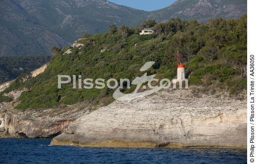 Saint-Florent en Corse - © Philip Plisson / Plisson La Trinité / AA36050 - Nos reportages photos - Ville [Corse]