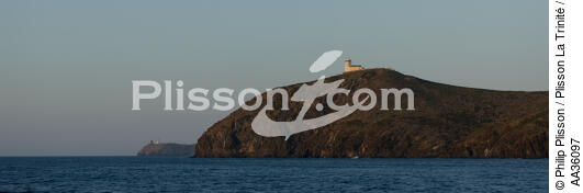 Cap Corse - © Philip Plisson / Plisson La Trinité / AA36097 - Nos reportages photos - Signalisation maritime