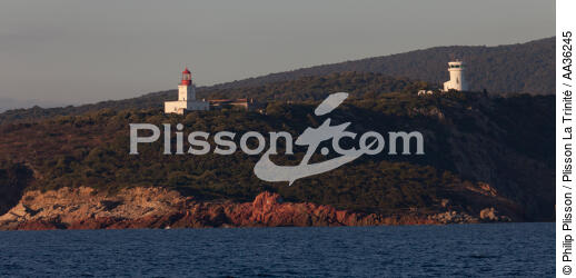 Golfe de Porto-Vecchio - © Philip Plisson / Plisson La Trinité / AA36245 - Nos reportages photos - Phare [Corse]