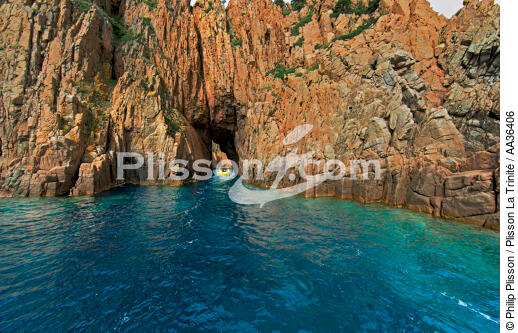 Golf de Porto, Corsica - © Philip Plisson / Plisson La Trinité / AA36406 - Photo Galleries - Corsica