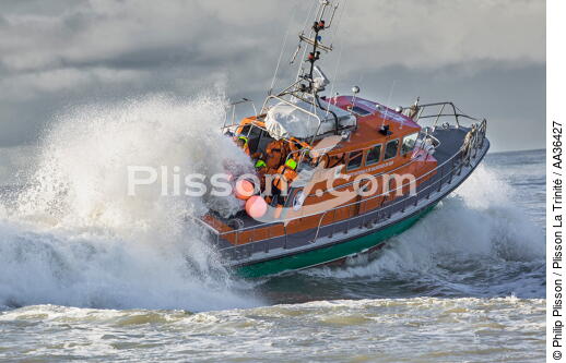 Oléron Island lifeboat. - © Philip Plisson / Plisson La Trinité / AA36427 - Photo Galleries - Poitou-Charentes