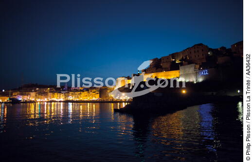 Calvi, Corse - © Philip Plisson / Plisson La Trinité / AA36432 - Nos reportages photos - La France vue de la mer