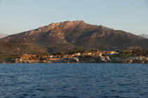 Corsica © Philip Plisson / Plisson La Trinité / AA36436 - Photo Galleries - From Calvi to Pietranera