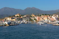St Florent, Corsica © Philip Plisson / Plisson La Trinité / AA36451 - Photo Galleries - From Calvi to Pietranera
