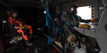 La flottille 33F © Philip Plisson / Plisson La Trinité / AA36582 - Nos reportages photos - Hélicoptère militaire