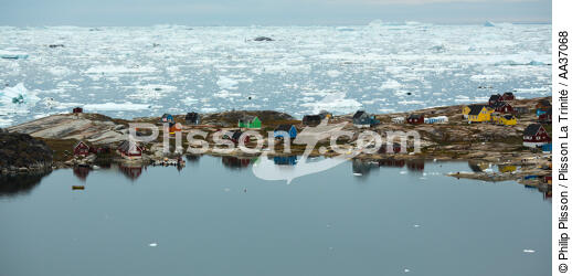 Fin d'été sur la côte ouest du Groenland - © Philip Plisson / Plisson La Trinité / AA37068 - Nos reportages photos - Iceberg