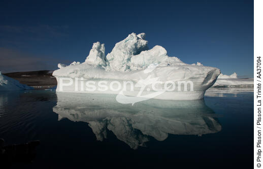 Late summer on the west coast of Greenland [AT] - © Philip Plisson / Plisson La Trinité / AA37094 - Photo Galleries - Arctic