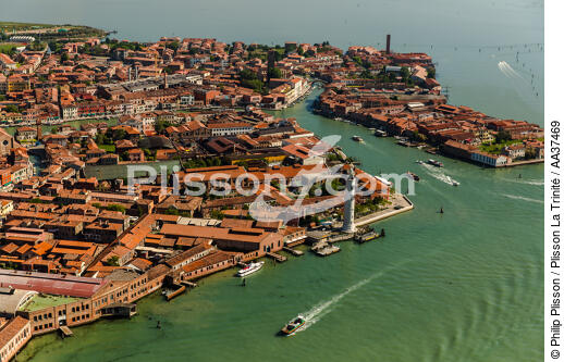 l'île de Murano - © Philip Plisson / Plisson La Trinité / AA37469 - Nos reportages photos - Italie