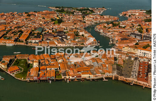 l'île de Murano - © Philip Plisson / Plisson La Trinité / AA37476 - Nos reportages photos - Italie