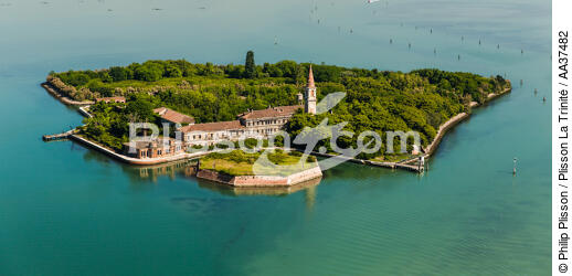 L'île de Povoglia dans la Lagune de Venise - © Philip Plisson / Plisson La Trinité / AA37482 - Nos reportages photos - Italie