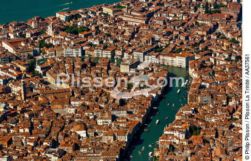 Venise - © Philip Plisson / Plisson La Trinité / AA37561 - Nos reportages photos - Venise sous tous les angles