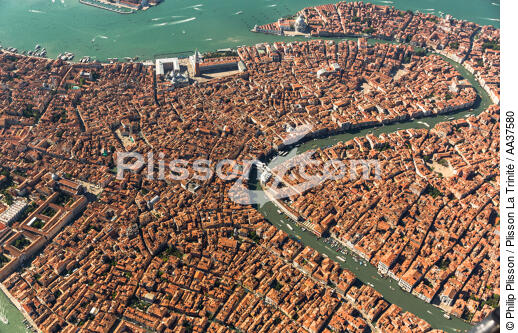 Venise - © Philip Plisson / Plisson La Trinité / AA37580 - Nos reportages photos - Horizontal