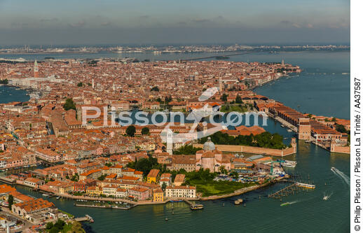 Venice - © Philip Plisson / Plisson La Trinité / AA37587 - Photo Galleries - Aerial shot