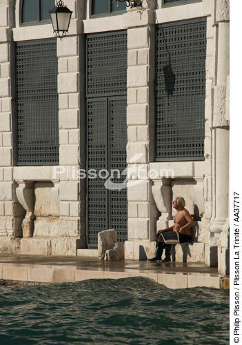 High tide in Venice - © Philip Plisson / Plisson La Trinité / AA37717 - Photo Galleries - Vertical
