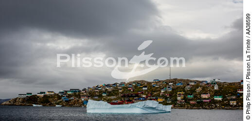 Sur la côte ouest du Groenland - © Philip Plisson / Plisson La Trinité / AA38599 - Nos reportages photos - Groenland