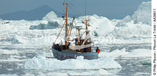 Sur la côte ouest du Groenland - © Philip Plisson / Plisson La Trinité / AA38611 - Nos reportages photos - 16/9 horizontal